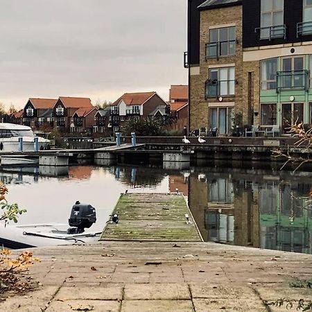 Waterside Townhouse With Balcony And Marina View Apartment Skellingthorpe Exterior foto